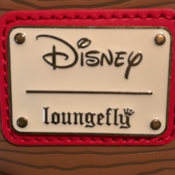Pinocchio backpack with moving arms and matching loungefly wallet - Picture 15 of 16